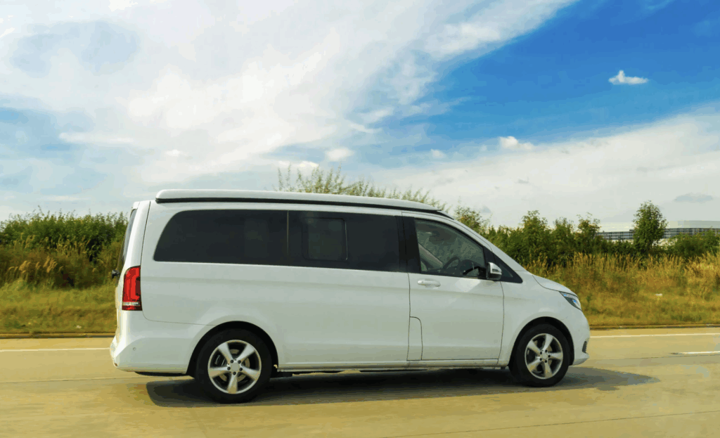 Noleggio Minivan con Conducente: La scelta ideale per spostamenti comodi e personalizzati